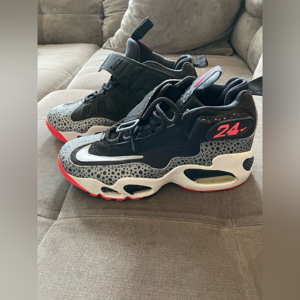 Nike griffys